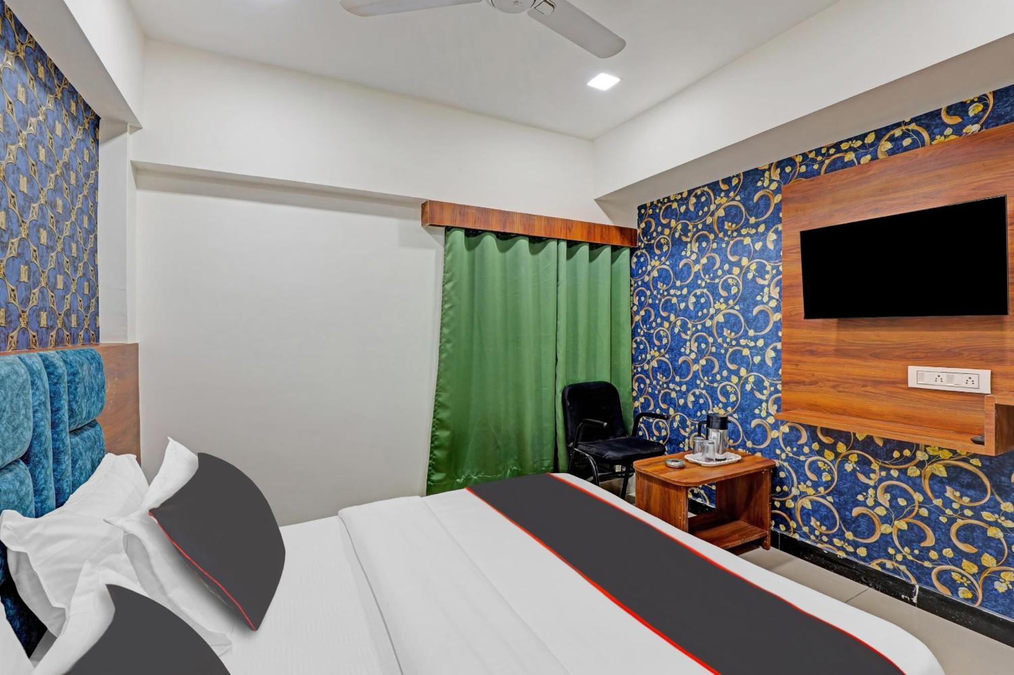 Capital O Bhavya Villa Ahmedabad Extérieur photo