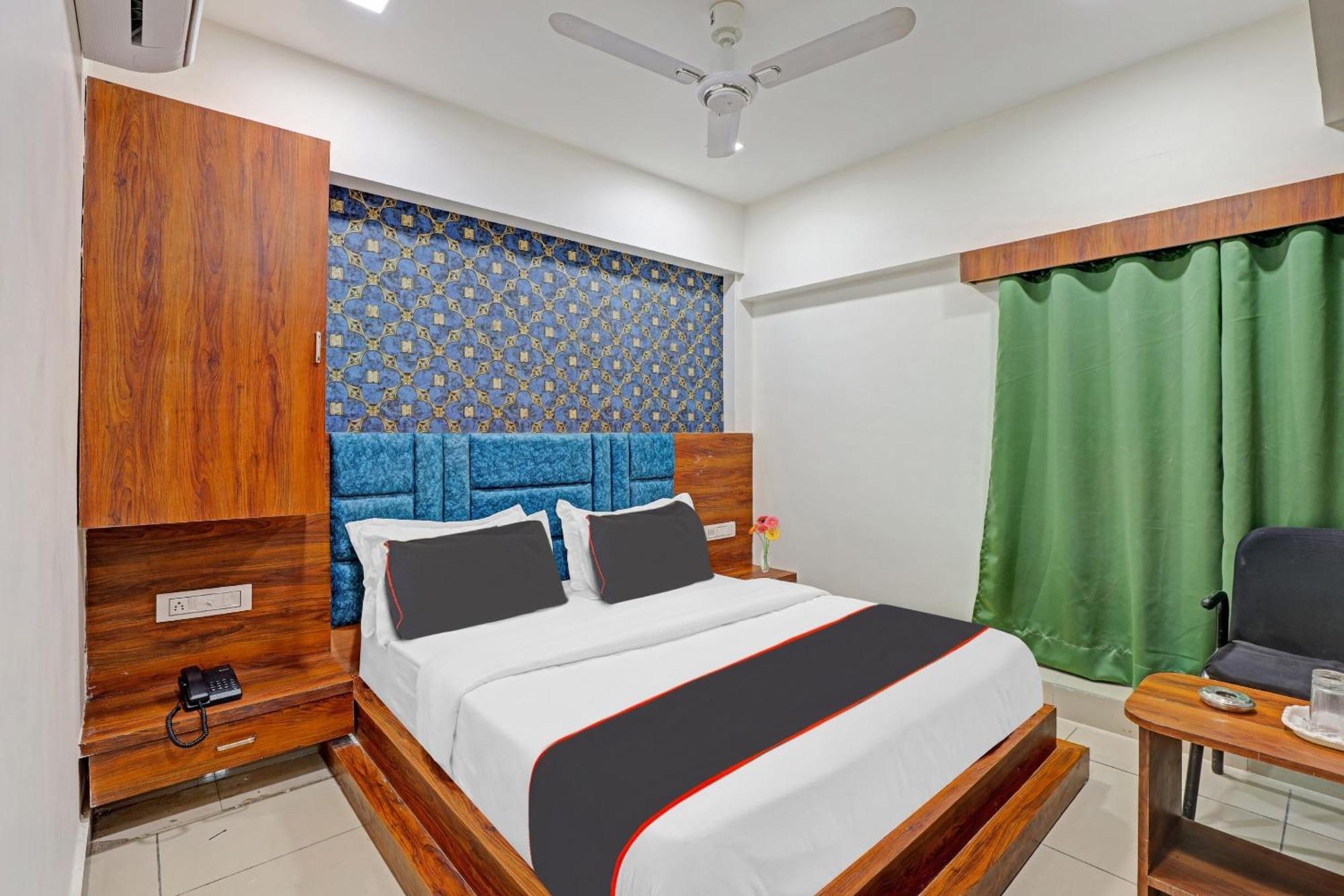Capital O Bhavya Villa Ahmedabad Extérieur photo